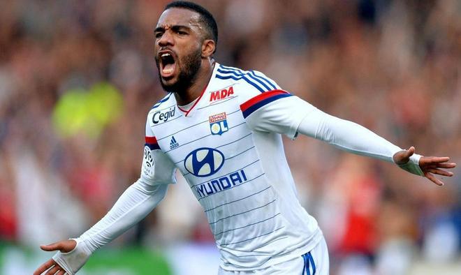 爱游戏官网-风云突变法兰克福转会期复出首秀，法甲版图或变，信心回归，心理建设被强调