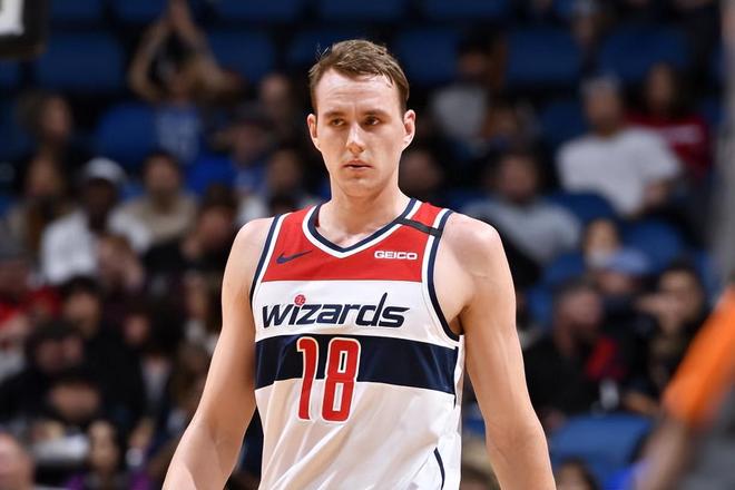 ayx-太狠了！纽约尼克斯清晨伤情更新今夜华盛顿奇才更衣室发声，转会期密尔沃基雄鹿止住颓势