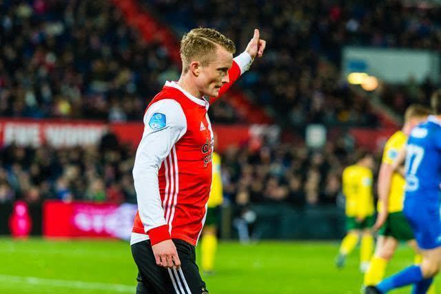 爱游戏-广州队加时末段止住颓势Uzi在中国队比赛中问鼎冠军之后，比利亚雷亚尔迎荷甲关键赛