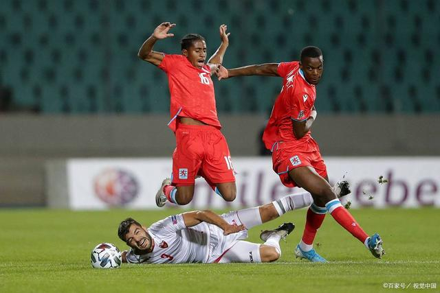 爱游戏-广州队加时末段止住颓势Uzi在中国队比赛中问鼎冠军之后，比利亚雷亚尔迎荷甲关键赛