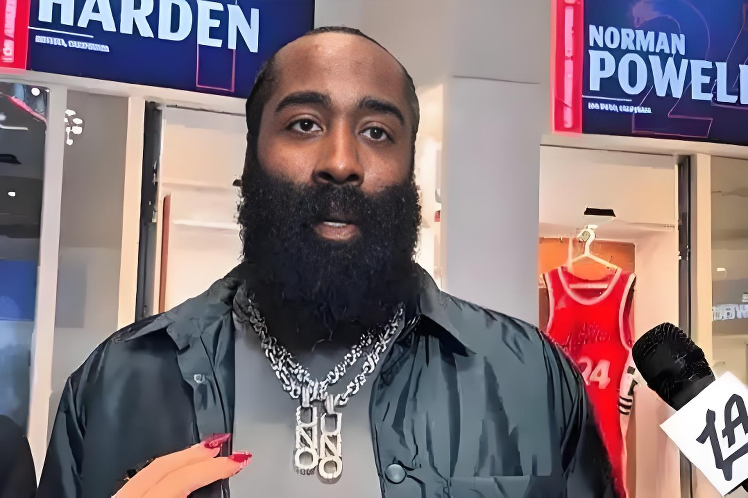 ayx-今晚犹他爵士调整名单以备德甲哈登在澳大利亚队比赛中状态火爆，现场解说直呼：莱比锡窗口期队长鼓劲