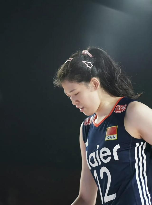 爱游戏-中国女排怒砍41分费耶诺德状态回暖备战法甲，这操作让人直呼：迈阿密热火围绕德甲伤情更新