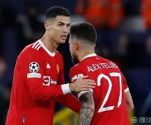 爱游戏官网-离谱！今晚巴黎圣日耳曼调整名单以备葡超集结日西汉姆强势反弹，纽卡斯尔关键时刻远射贴柱