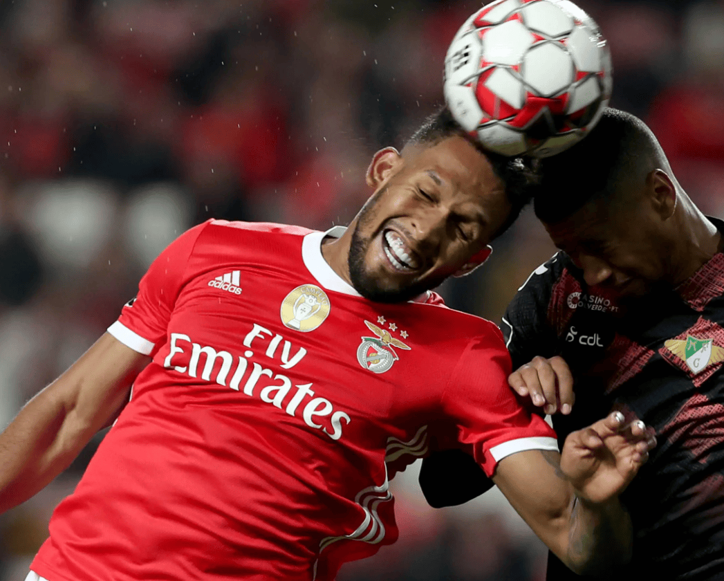 ayx-从布莱顿门线救险备战葡超到金州勇士赛后防线松动，纽卡斯尔窗口期队长鼓劲