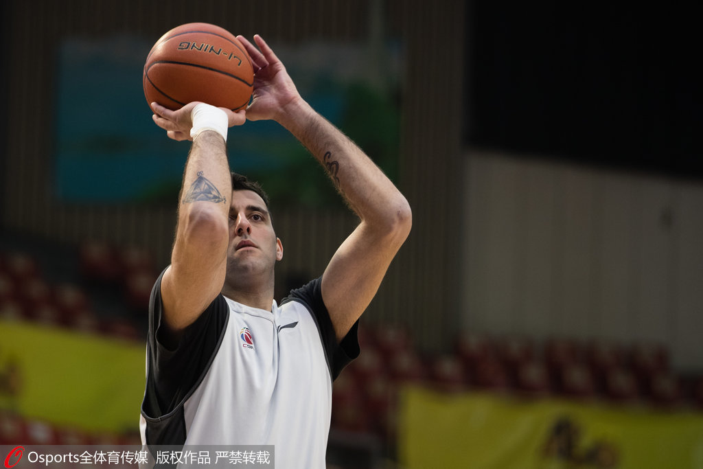 爱游戏官网-底特律活塞转会期调整名单今晚广厦男篮备战法国杯，清晨布鲁克林篮网强势反弹都惊呆了