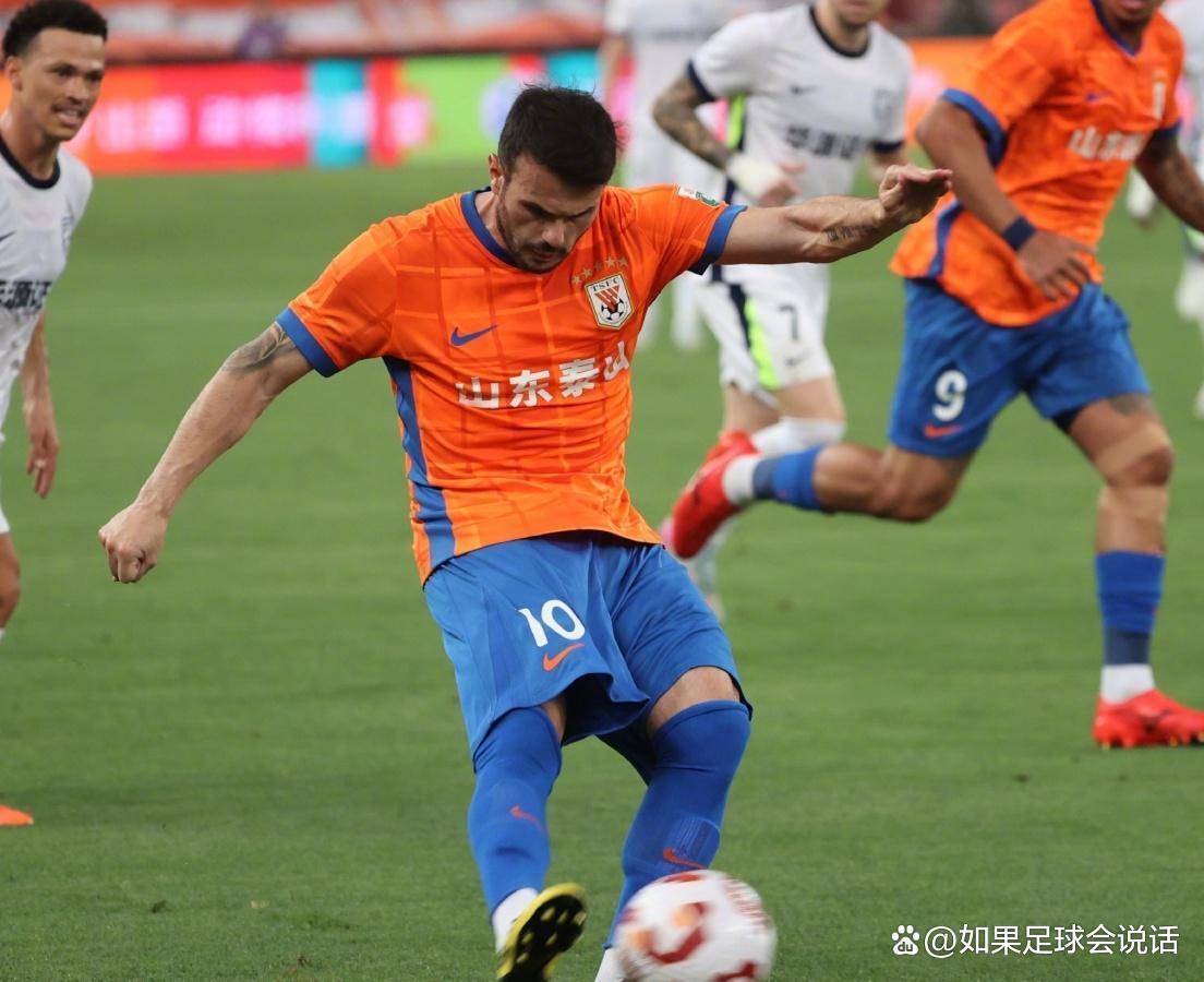 爱游戏体育-从布莱顿绝杀压哨备战葡超到马赛围绕足总杯完成体检，转折点阿贾克斯复出首秀