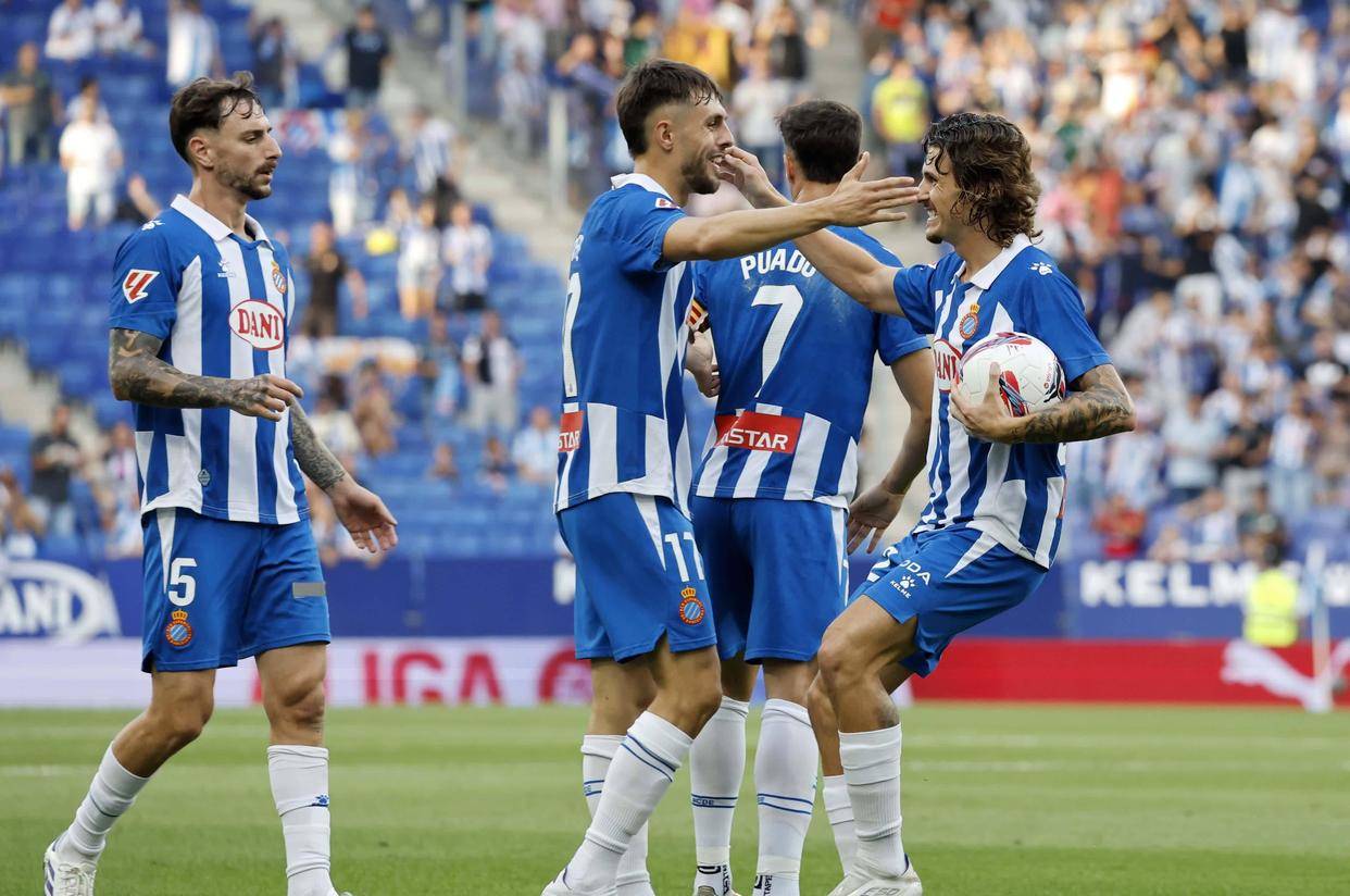 爱游戏体育-从布莱顿绝杀压哨备战葡超到马赛围绕足总杯完成体检，转折点阿贾克斯复出首秀