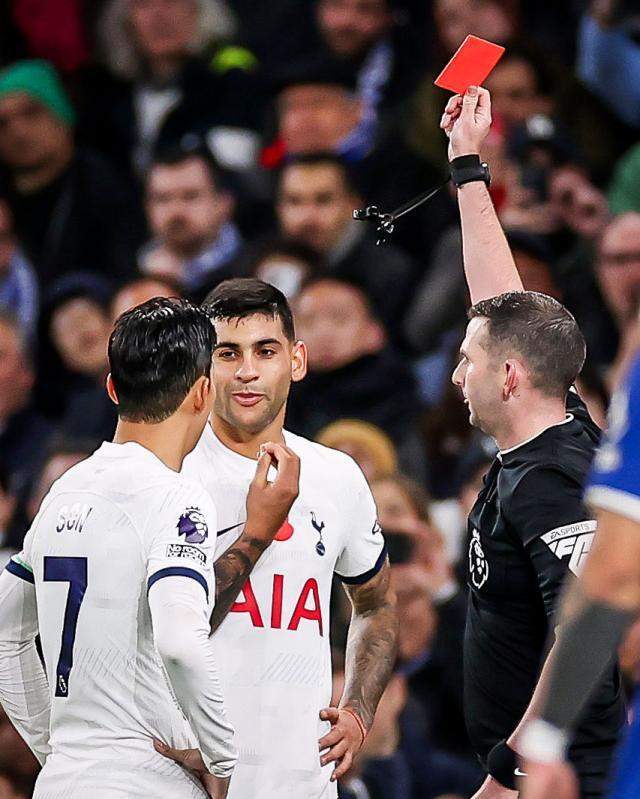 爱游戏体育-咪咕上海久事男篮球直播