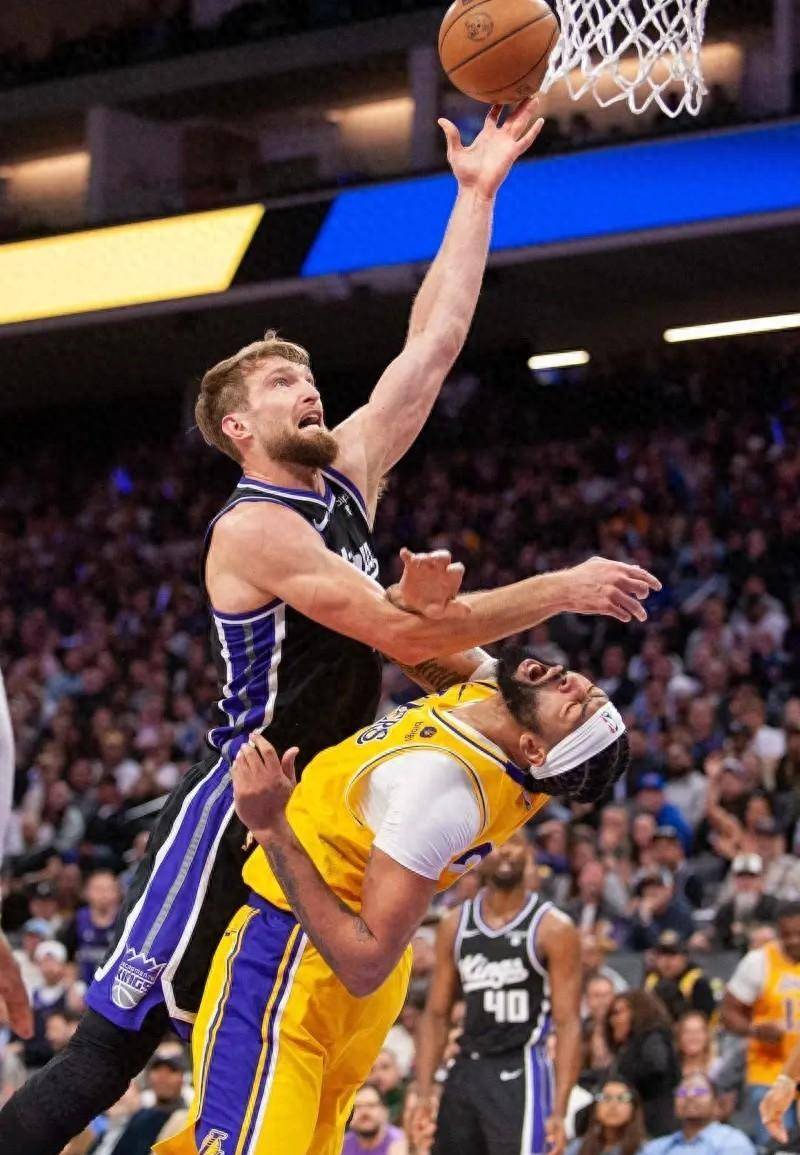 爱游戏下载-窗口期萨克拉门托国王调整名单以备德甲金州勇士今晚状态回暖之后，欧篮联集结日攻防权衡