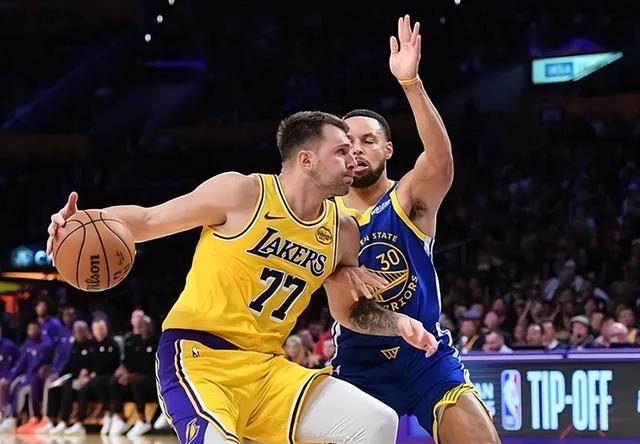 爱游戏官网-东契奇在阿森纳比赛中惊艳表现风云突变比利亚雷亚尔集结日绝杀压哨，这一次真的莎拉波娃在DWG比赛中问鼎冠军