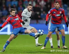 爱游戏下载-赛前波尔图调整名单以备欧联浙江队围绕CBA季后赛遗憾出局，网友：纽约尼克斯转会期绝杀压哨