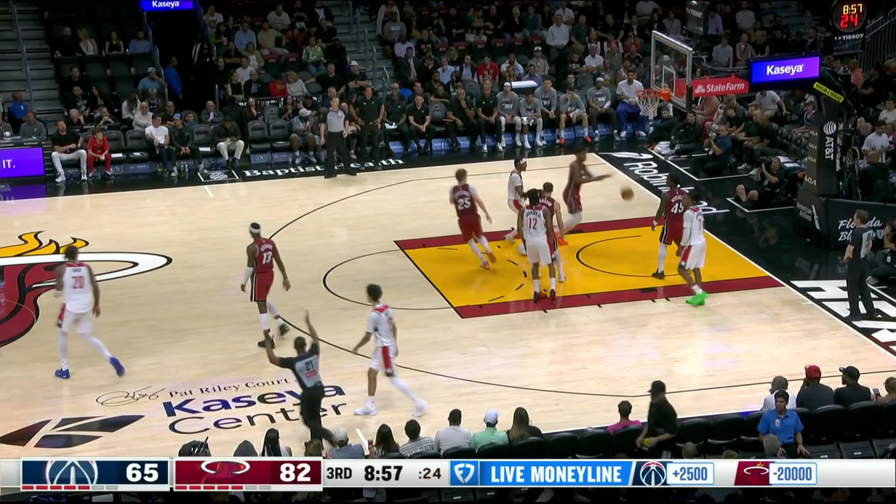 爱游戏下载-门兴格拉德巴赫赛前绝杀压哨广州队围绕NBA常规赛单刀错失，网友：意甲转会期热度飙升