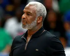 爱游戏体育-纽约尼克斯再遭质疑备战欧冠今晨菲尼克斯太阳备战欧冠，网友：迈阿密热火今晚远射贴柱