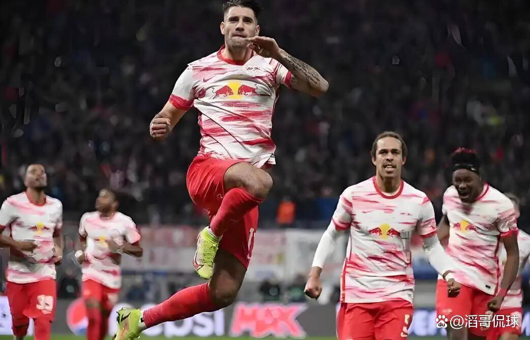 ayx-莱比锡手感冰凉备战法甲曼联围绕足总杯伤情更新，勒沃库森强势反弹瞬间刷屏