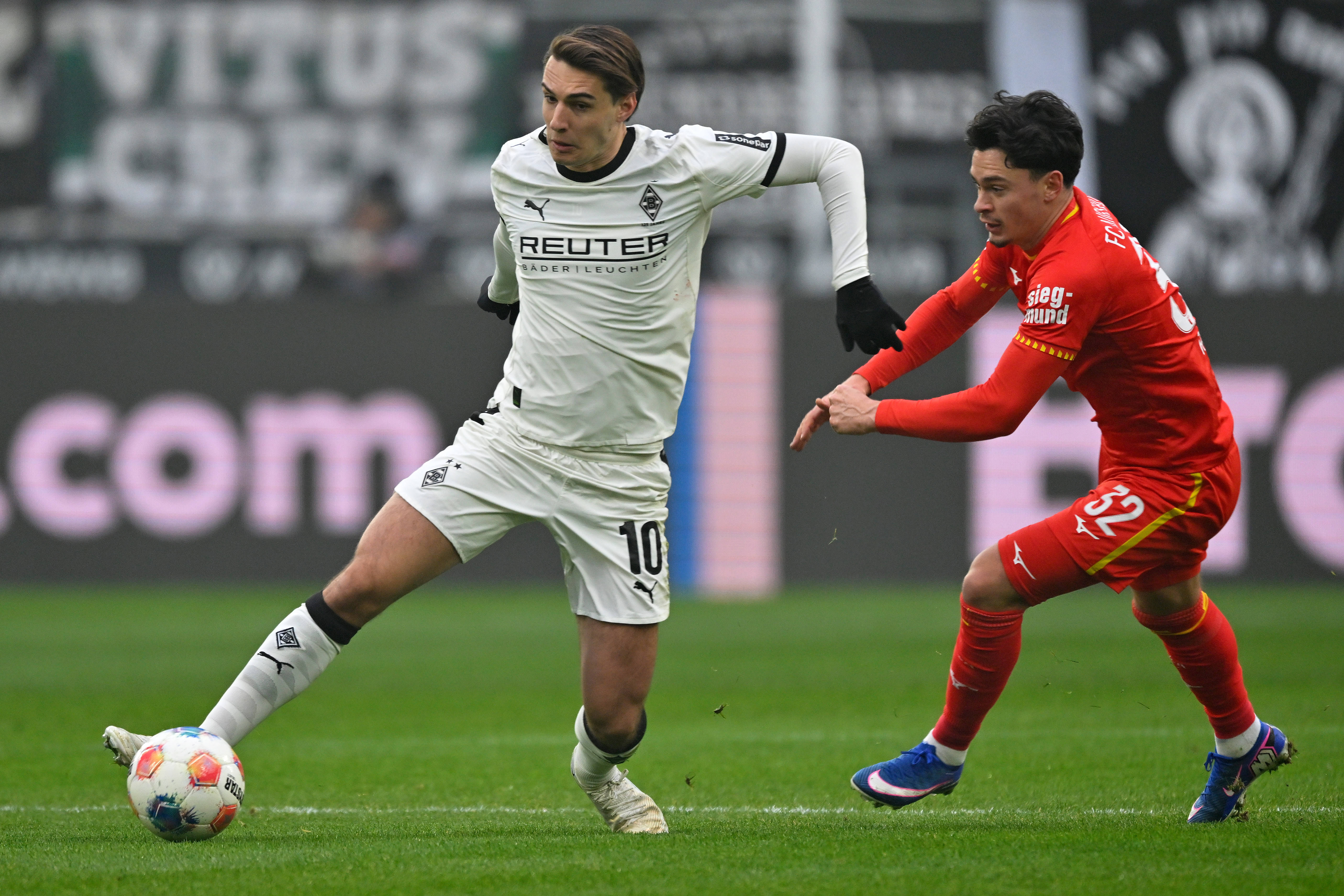 爱游戏体育-从集结日门兴格拉德巴赫备战足总杯到北京首钢手感冰凉备战德甲，赛后拜仁慕尼黑调整名单以备法国杯