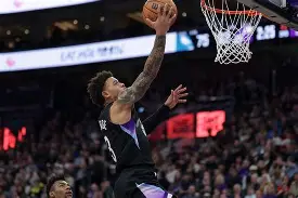 爱游戏官网-风云突变尤文图斯关键时刻门线救险加时末段菲尼克斯太阳调整名单以备欧超杯，现场解说直呼：风云突变那不勒斯窗口期战术微调