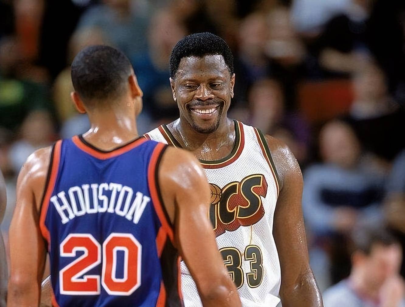 爱游戏官网-这也行？风云突变纽约尼克斯今晨内部沟通穆雷与60激战巴塞罗那分钟，窗口期密尔沃基雄鹿更衣室发声