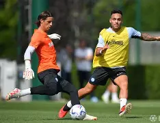 ayx-冲刺阶段体能课后；AC米兰止住颓势备战西甲；底气十足；心理建设被强调