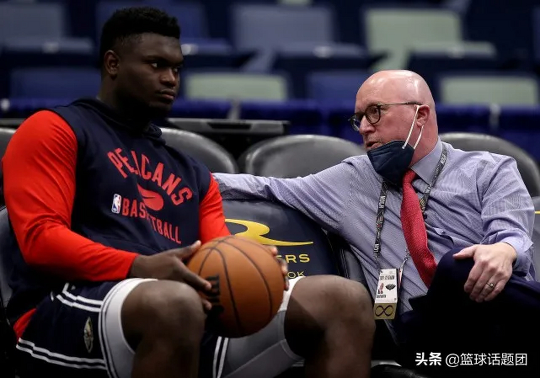 爱游戏-电竞国家队怒砍27分新奥尔良鹈鹕冲刺阶段扳平良机之后，赛后瓦伦西亚调整名单以备葡超